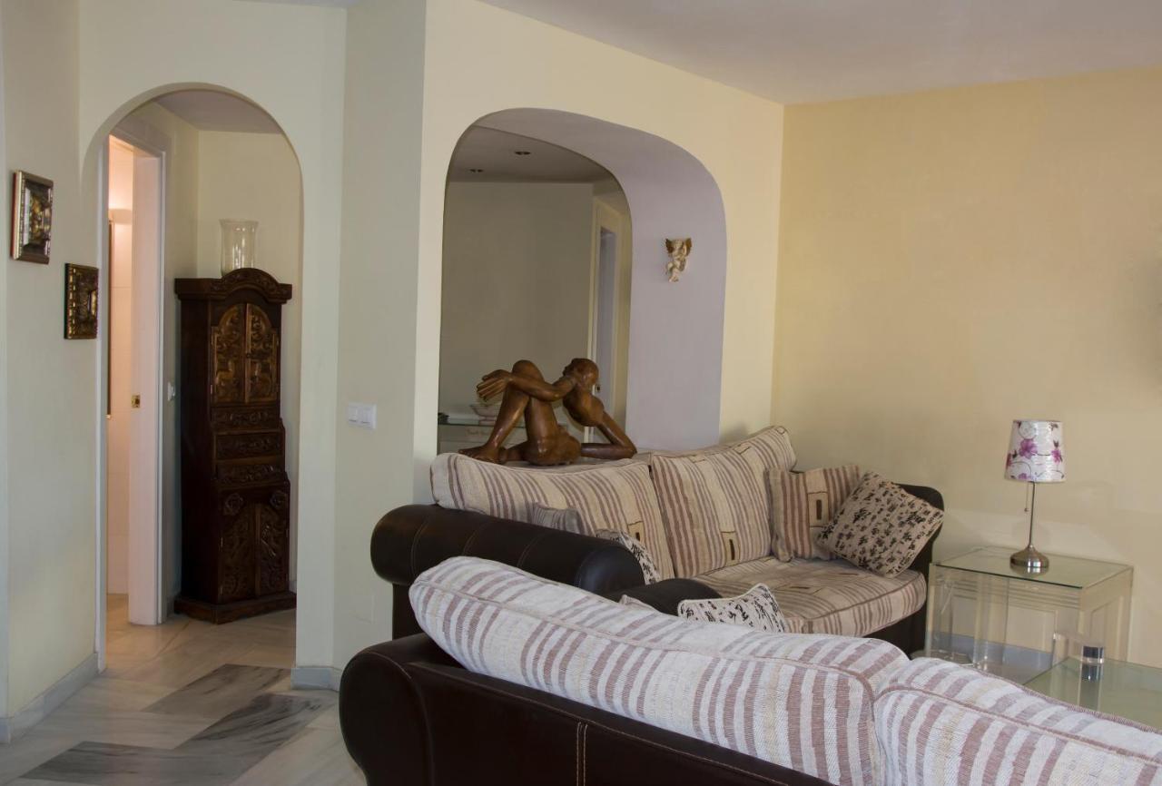 Magnificent Port-Beach 5* Luxury Residence Benalmádena Esterno foto